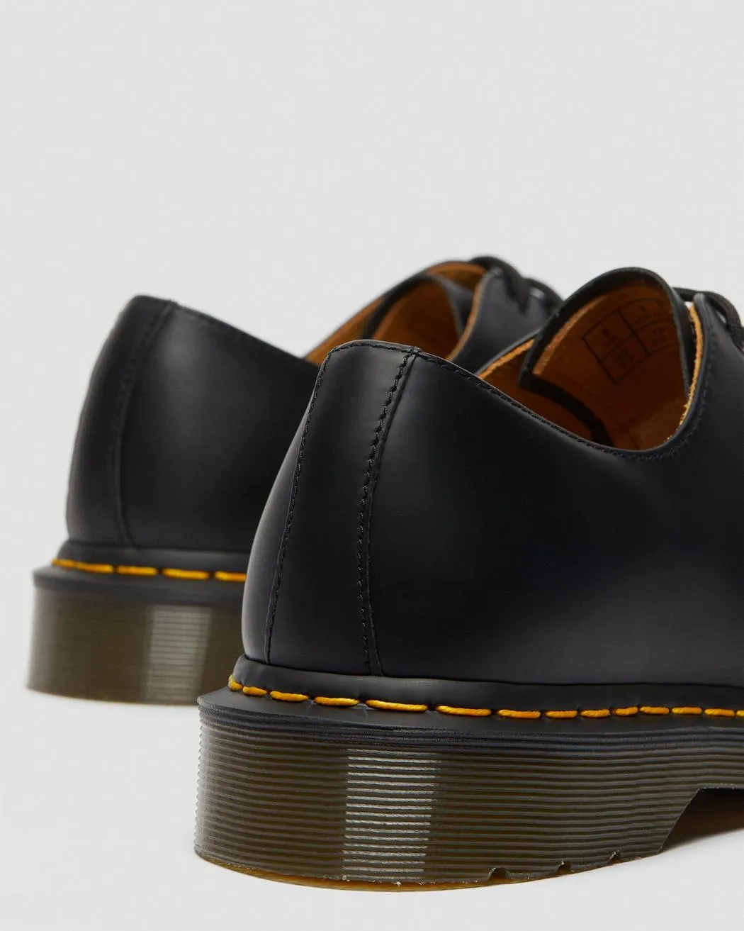 1461 Smooth Leather Shoes - Black Vintage Smooth