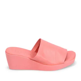 Bueno Women's Finley Platform Sandal in Pink