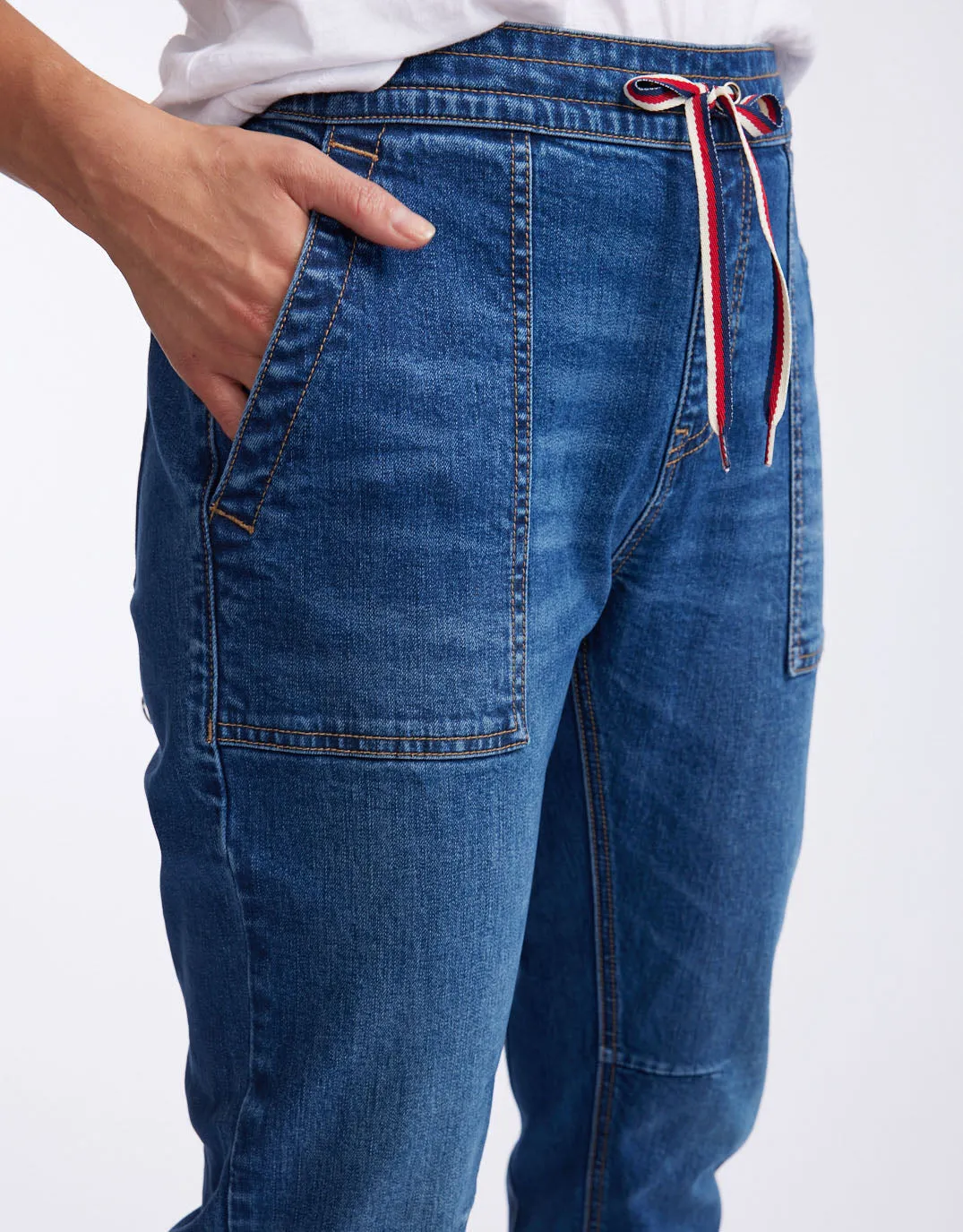 Cara Raw Hem Denim Jogger - Dark Wash
