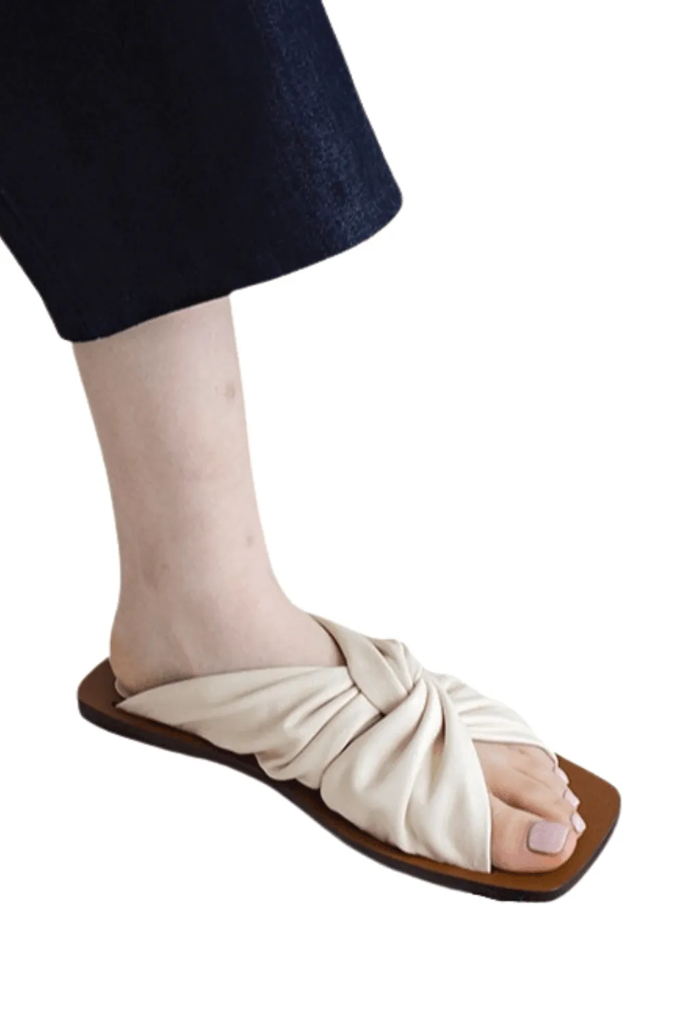 Cream Sohvi Flats