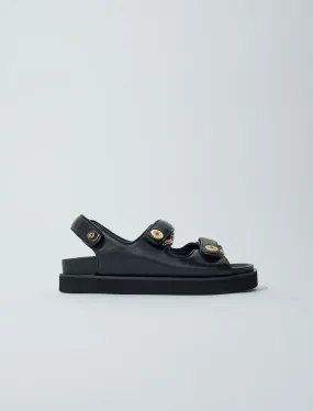 Flat leather sandals